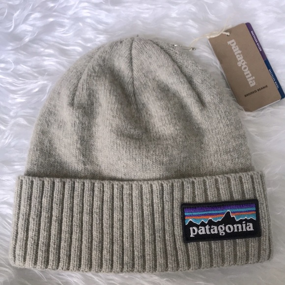 Brand New Patagonia Men's Brodeo Beanie Logo Drifter Grey Recycled Wool & Nylon - Picture 12 of 16